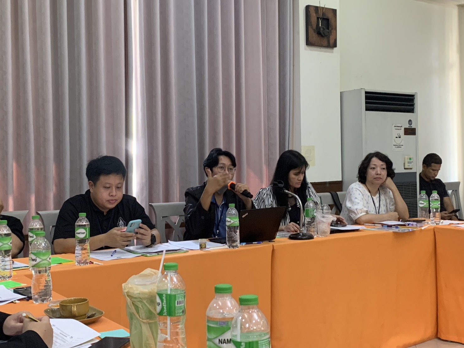 Isara研究所组织召开利益相关方意见征询会议，就研究草案征求意见。